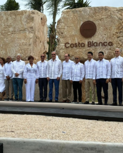 Abinader lanza “Costa Blanca: Redescubre Boca Chica”, proyecto de más de RD$20 mil millones para transformar la zona turística
