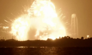 Explota cohete de Blue Origin durante prueba en Florida