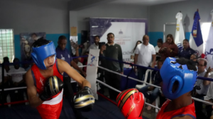 Inefi y Miderec rescatan club en Capotillo y benefician a más de 200 jóvenes