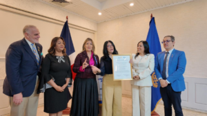 Club Rotario Santo Domingo Bella Vista promueve la conciencia ambiental con conferencia de Alicia Ortega