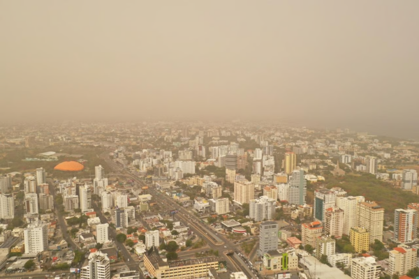 Polvo del Sahara continuará afectando el clima en gran parte del país este martes