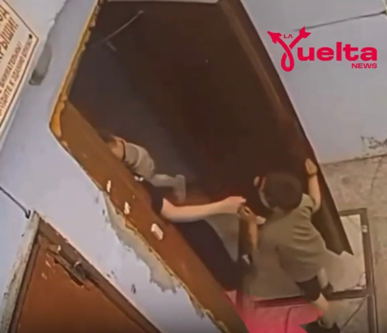 Niño impide presunto intento de secuestro de su hermana en Rusia y conmueve en redes sociales