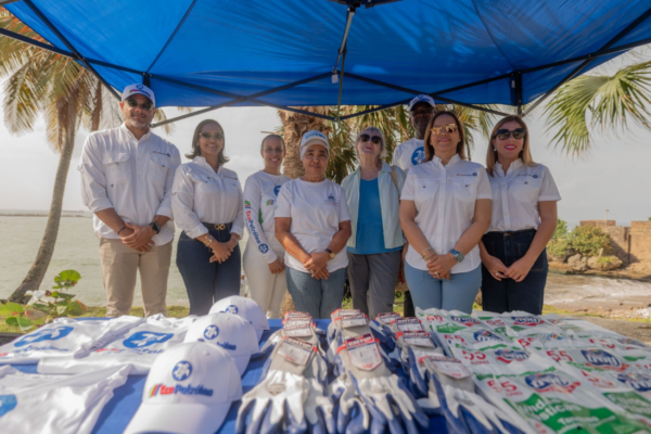 Medio Ambiente destaca avances en conservación marina durante actividades por el Día Mundial de los Océanos