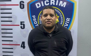 “Mantequilla” asegura ser inocente tras ser trasladado a la Fiscalía de Monte Plata
