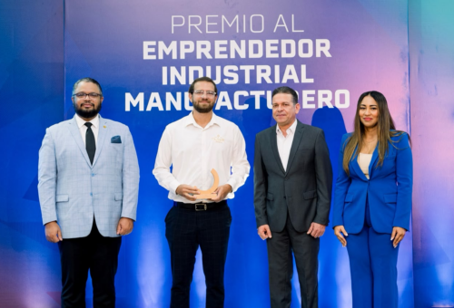 Proindustria reconoce a Pedro Ramón López Oliver por su trayectoria