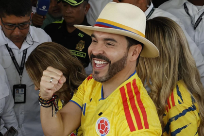 ABELARDO DE LA ESPRIELLA ES EL NUEVO PRESIDENTE DE COLOMBIA