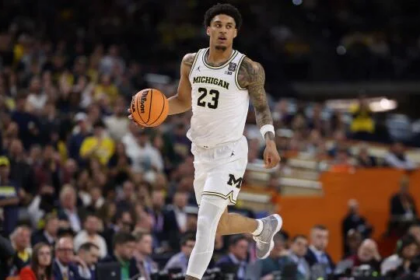 EL DOMINICANO YAXEL LENDEBORG FUE SELECCIONADO POR LOS WARRIORS EN EL DRAFT DE LA NBA