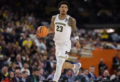 EL DOMINICANO YAXEL LENDEBORG FUE SELECCIONADO POR LOS WARRIORS EN EL DRAFT DE LA NBA