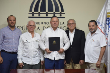 GOBIERNO EXTIENDE SUBSIDIO A FERTILIZANTES Y SUPERA LOS RD$2,151 MILLONES PARA PROTEGER PRODUCCIÓN Y ESTABILIDAD DE LOS ALIMENTOS