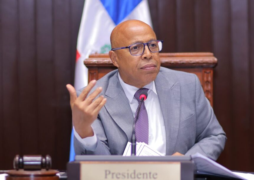 Diputados preservan la cesantía laboral en debate de reforma laboral