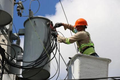República Dominicana rompe récord de demanda eléctrica por segundo día consecutivo