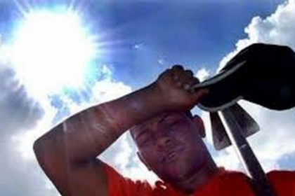 Polvo del Sahara y sistema anticiclónico mantendrán el calor este miércoles