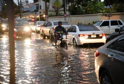 Vaguada provocará aguaceros y tormentas eléctricas este miércoles