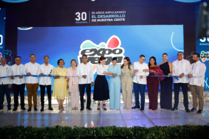 Raquel Peña destaca desarrollo provincial durante inauguración de Expo Vega Real 2026