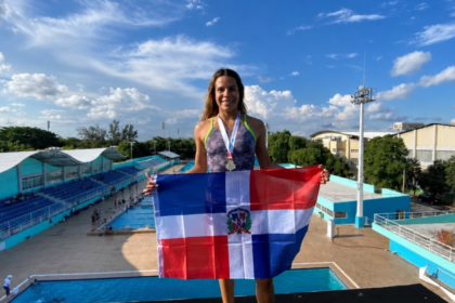 Dominicana Victoria Garza conquista plata en plataforma de 10 metros