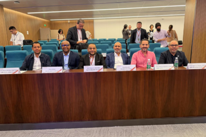 Director Hospital Ney Arias participa en curso internacional sobre tecnologías digitales e inteligencia artificial para transformar la salud