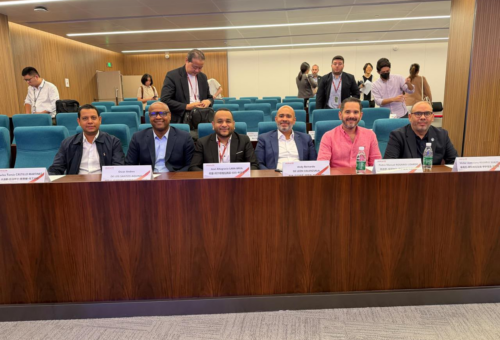 Director Hospital Ney Arias participa en curso internacional sobre tecnologías digitales e inteligencia artificial para transformar la salud