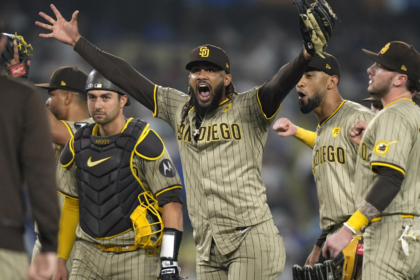 MLB aprueba a José E. Feliciano y Kwanza Jones como nuevos propietarios de los Padres de San Diego
