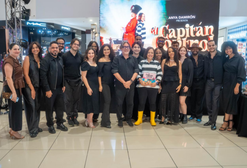 “El Capitán Control” zarpa rumbo al Teatro Nacional
