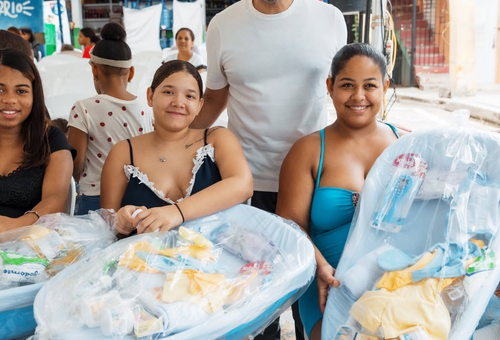 Alcaldía del Distrito Nacional lleva jornada médico-social a Luz Consuelo Norte