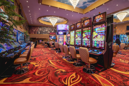 Proyecto de ley limitaría los casinos a hoteles de cuatro estrellas o más