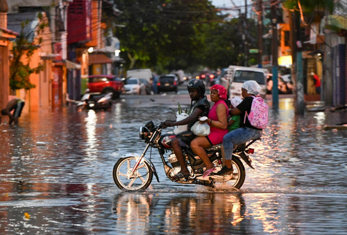 Onda tropical y vaguada provocarán lluvias en el norte y otras zonas del país
