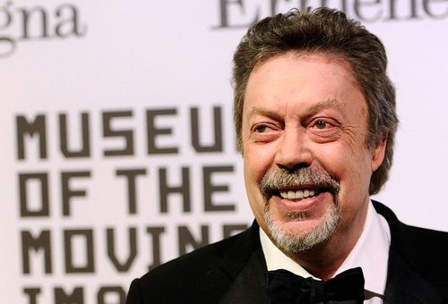Muere a los 80 años Tim Curry, ícono de ‘The Rocky Horror Picture Show’