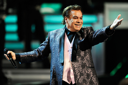 Juan Gabriel: diez años después, su música sigue más viva que nunca