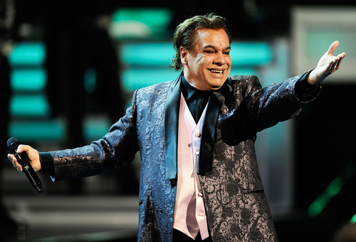 Juan Gabriel: diez años después, su música sigue más viva que nunca