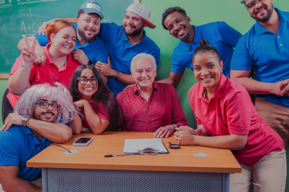 Los Novelpoppys convierten “La Pública” en el programa digital del momento