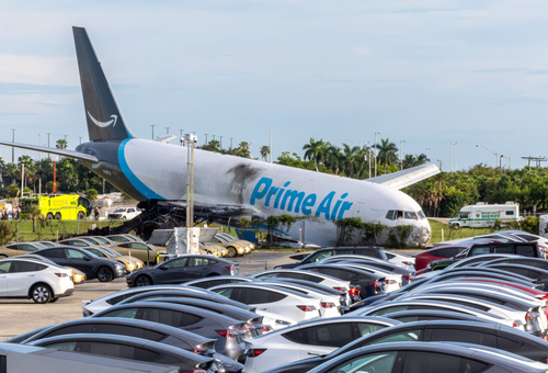 ACCIDENTE DE AVIÓN DE CARGA PROVOCA RETRASOS EN VUELOS ENTRE RD Y MIAMI