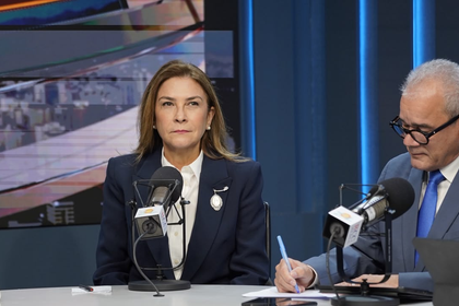 Carolina Mejía asegura cuenta con más de 50 diputados, ocho senadores y más de 120 alcaldes y directores