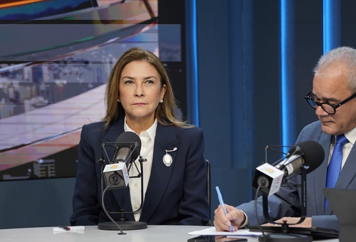 Carolina Mejía asegura cuenta con más de 50 diputados, ocho senadores y más de 120 alcaldes y directores