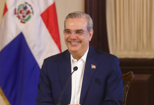 Abinader vuelve a La Semanal este miércoles en el Palacio Nacional