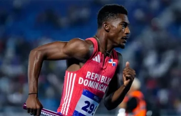 Dominicano Christopher Melenciano rompe récord mundial en los 100 metros para sordos