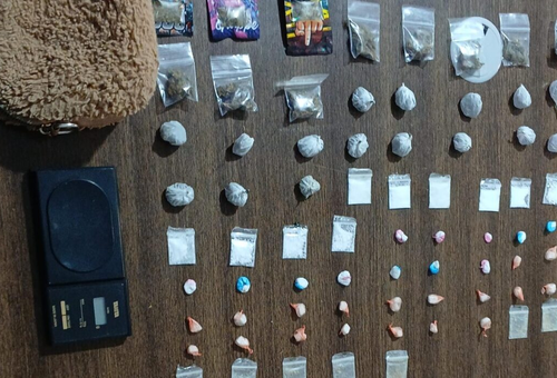 Policía reporta ocupación de armas, drogas y una motocicleta en operativos