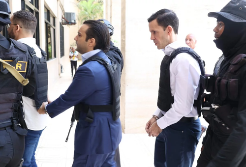 Aplazan para el 10 de noviembre el juicio de fondo del caso Camaleón