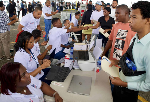 MINISTERIO DE LA JUVENTUD ANUNCIA FERIA CON MÁS DE 1,300 OPORTUNIDADES DE EMPLEO.