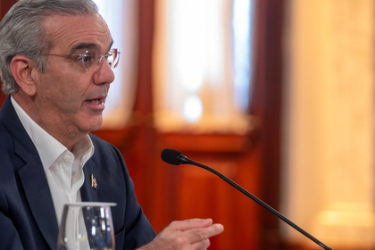 PRESIDENTE ABINADER ABORDARÁ LA CRISIS HAITIANA Y LA SEGURIDAD FRONTERIZA ESTE LUNES
