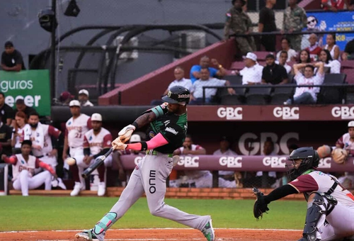 ESTRELLAS ORIENTALES DERROTAN A LOS GIGANTES Y SUBEN AL PRIMER LUGAR DE LA LIDOM