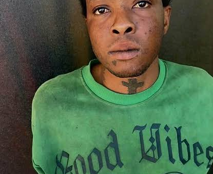 Arrestan a presunto integrante de la banda haitiana 400 Mawozo en Villa Altagracia