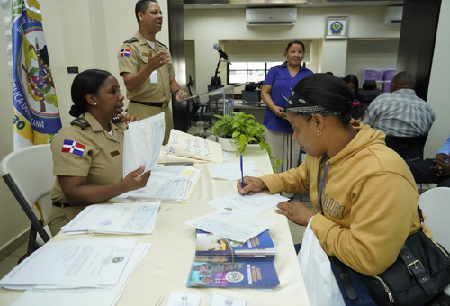 194 pensionados militares reciben más de RD$10.4 millones en pagos retroactivos
