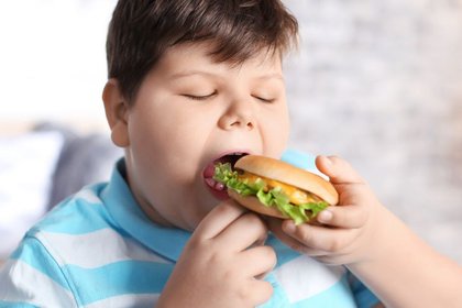 LA OBESIDAD ENTRE NIÑOS Y ADOLESCENTES SE CUADRUPLICA Y YA AFECTA A 170 MILLONES EN EL MUNDO