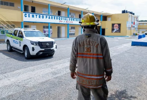 Más de 15 personas afectadas por humo de medicamentos quemados cerca de una escuela